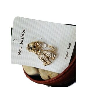 Vintage Style Goldtoned Crystal Dog Brooch Sparkling Pet Fashion Brooch Pin